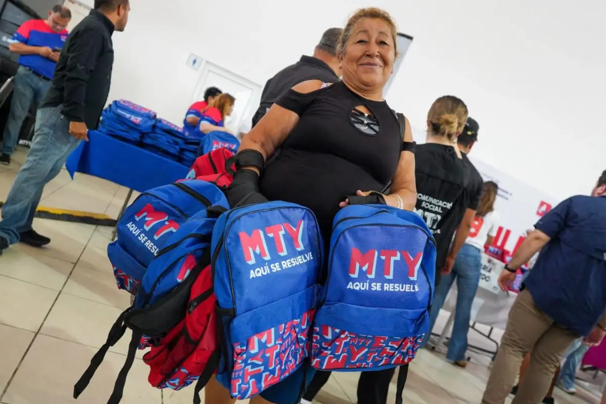 La entrega de kits de útiles escolares continuará hasta el día 8 de agosto/Foto: Gobierno de Monterrey