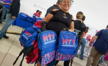 Monterrey apoya con kits de útiles escolares previo al regreso a clases