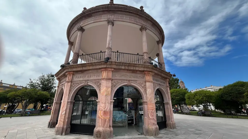 El increíble módulo de información turística que tiene la mejor vista de la Catedral de Durango