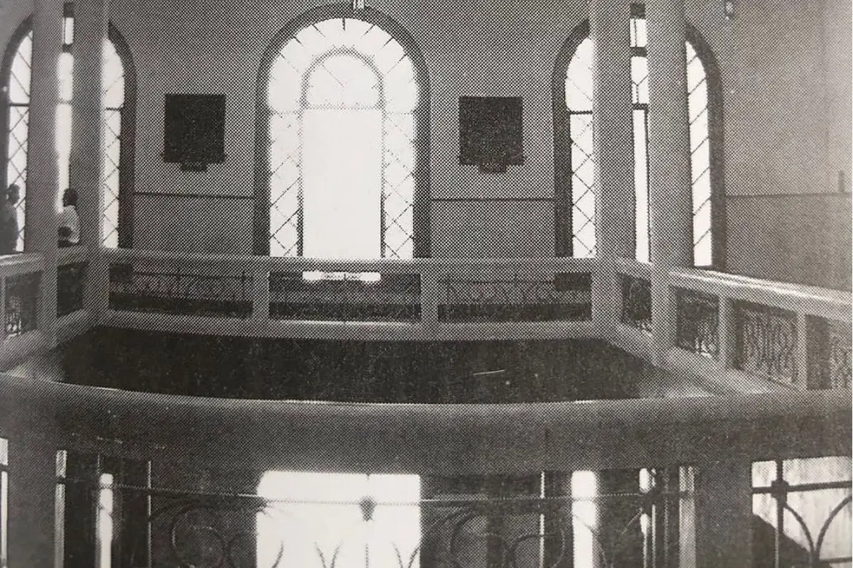 Interior de Ateneo. Foto de archivo municipal.