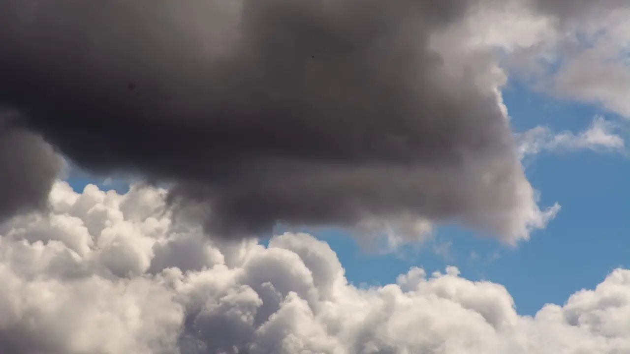 Cielo medio nublado. Foto: Canva