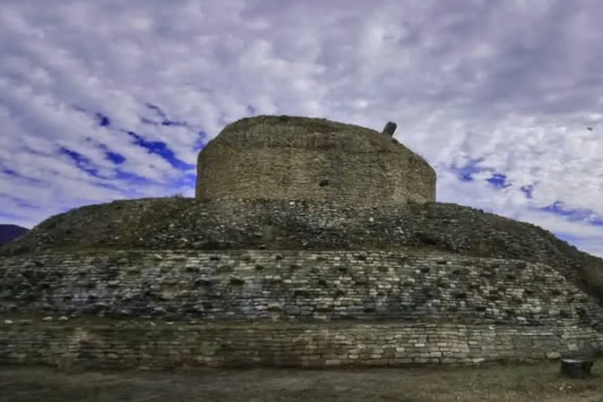 Explora la historia de la pirámide Tammapul en Tamaulipas, conocida como el lugar de las nieblas