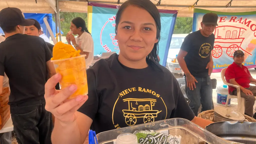 Así celebró Saltillo los 100 años de la Nieve Ramos con sabores gratis para todos
