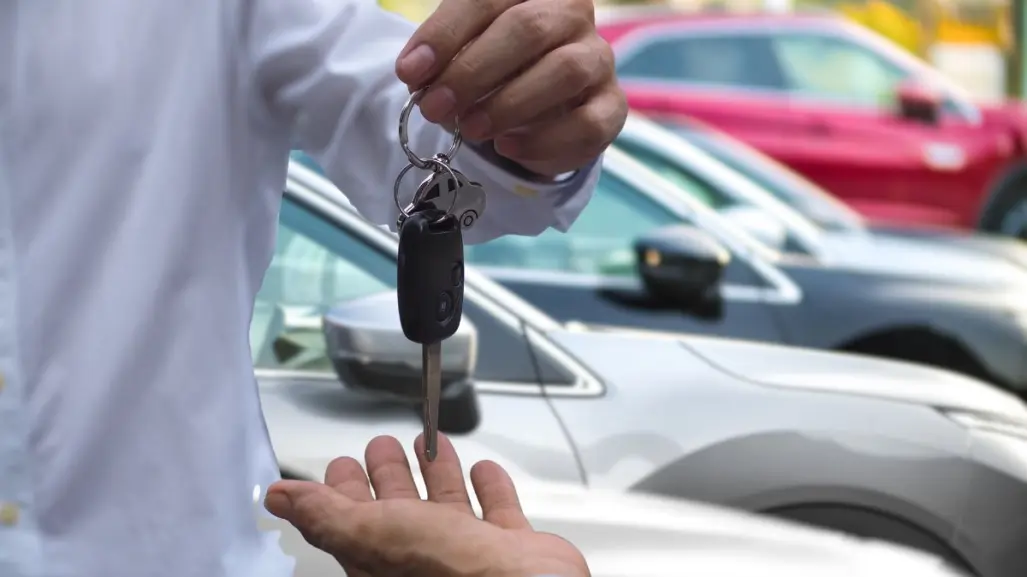 Así se hace el cambio de propietario de un carro en Baja California Sur