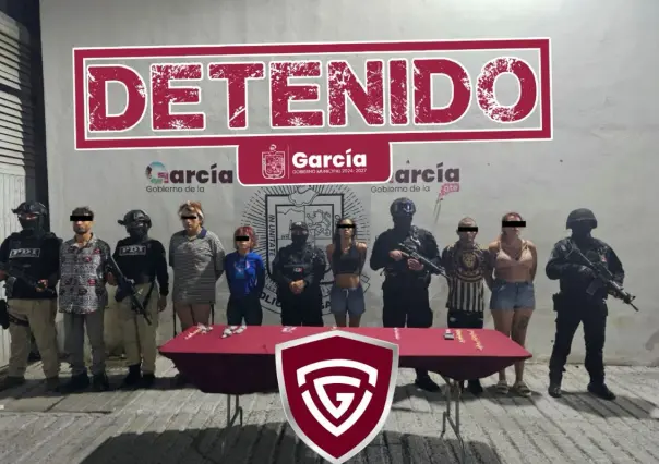 Autoridades rescatan a dos mujeres y un menor durante operativo en García