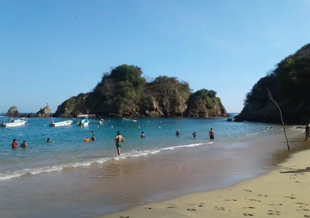 Oaxaca: Esta playa es tan tranquila como una panteón, ideal para vacacionar en familia