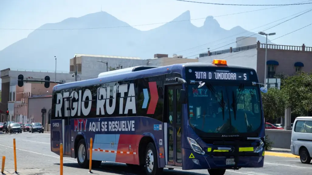 Así es la Regio Ruta, el nuevo transporte público de Monterrey con Wi-Fi, clima y seguridad