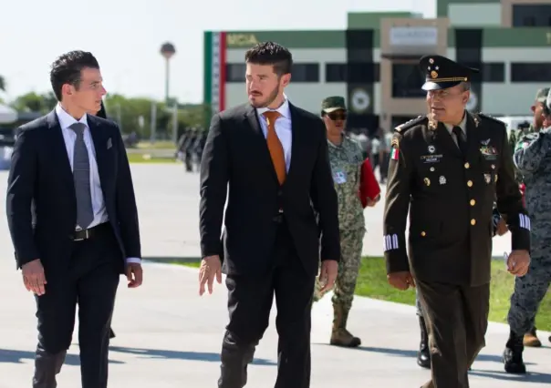 Miguel Flores felicita a nuevo coordinador de la Guardia Nacional en Nuevo León