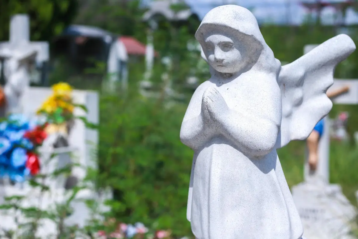 Ese es el panteón que más vende flores en el estado durante el Día de Muertos, una tradición de memoria y consuelo que también representa ingresos vitales para vendedores locales. Foto: Ayuntamiento Victoria