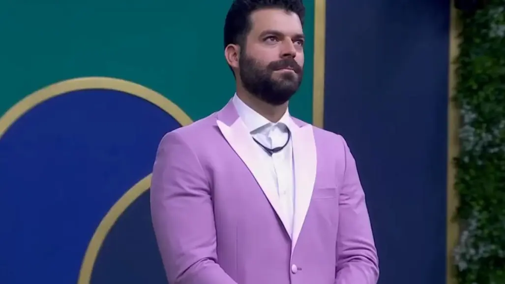 LCDLFMX Adrián Di Monte protagonizó histórica noche de posicionamiento.
