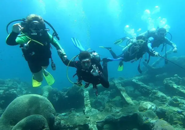 Bucea entre arrecifes y aguas cristalinas este verano a 2 horas de Tampico
