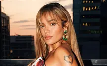 Karol G se echa palomazos con la gente de San Miguel de Allende y brinda con su nuevo tequila