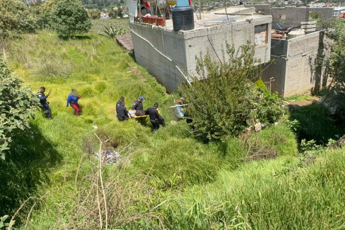 Adolescente que cayó en un barranco en Milpa Alta. Foto: Luis Antonio Alfaro