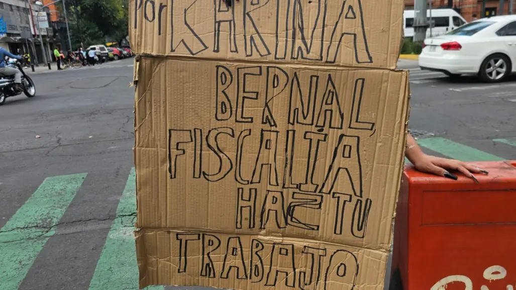 Nos falta Karina Bernal": protestan por desaparición de adolescente en la colonia Guerrero, CDMX