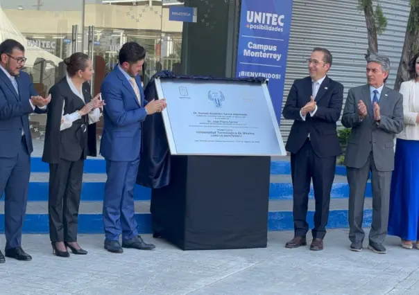Samuel García devela placa conmemorativa del Campus UNITEC Monterrey