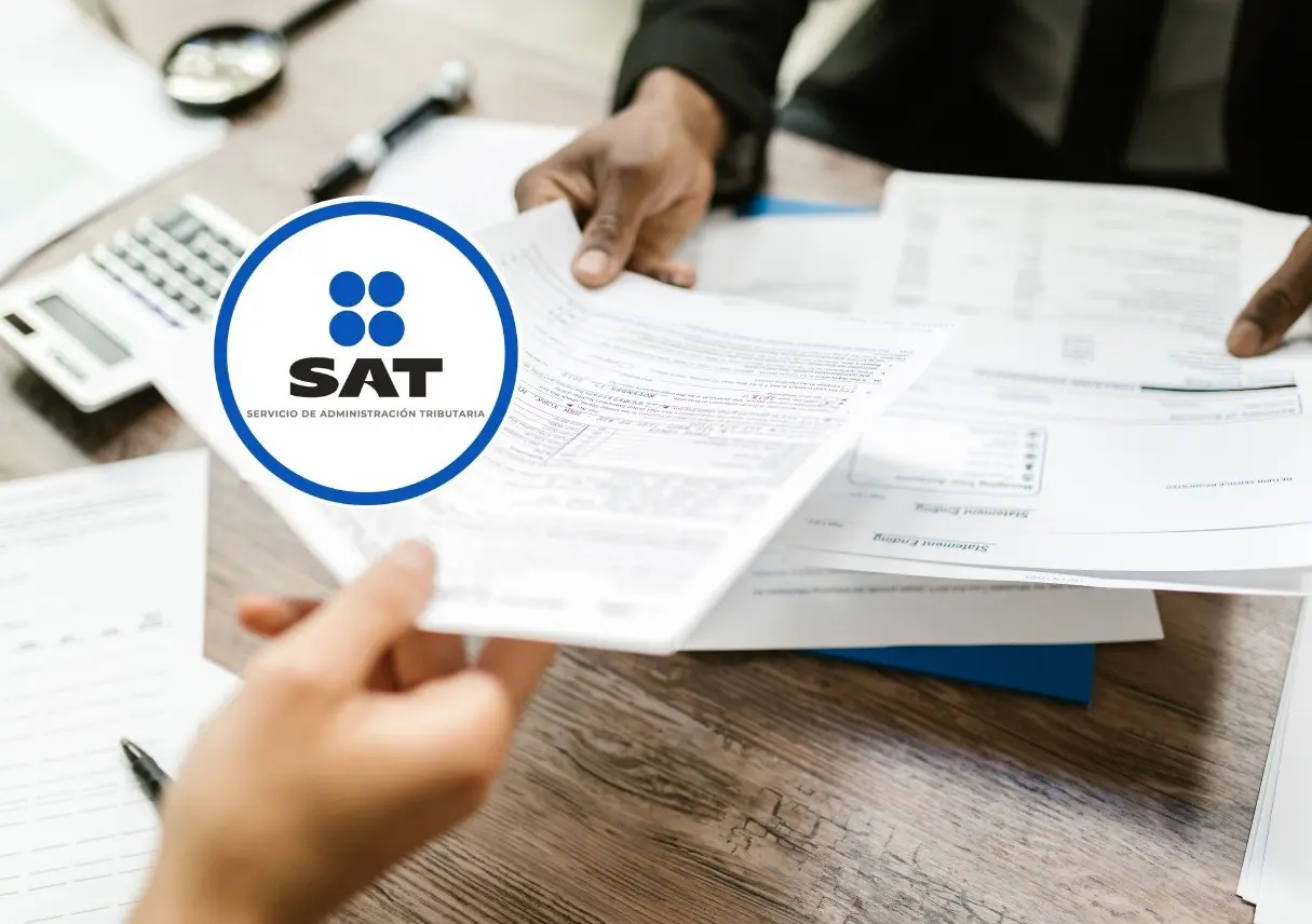 Recuerda que el trámite es gratuito y debes llegar con anticipación. Foto: Canva/SAT.