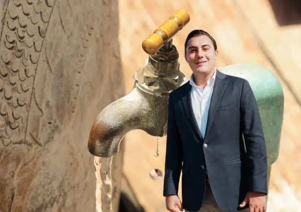 Manuel Guerra Cavazos actúa por García y firma con Agua y Drenaje de Monterrey soluciones reales