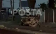 VIDEO | Choque carambola en Apodaca termina con autos volcados y 2 heridos