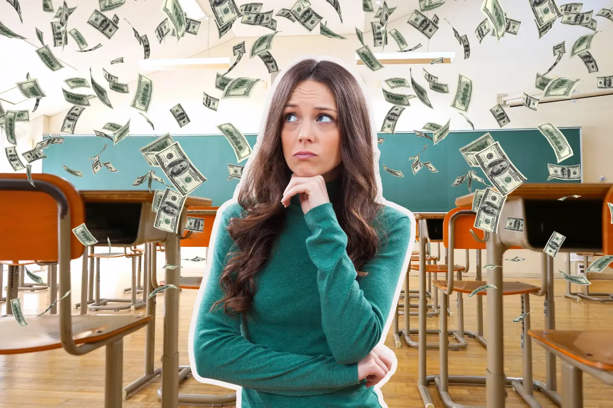 El gasto inicial por alumno en instituciones privadas puede ascender fácilmente a 25 mil pesos, y si se trata de una familia con dos o más hijos./Foto: Canva