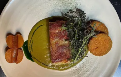 El platillo ancestral del Edomex de origen Nahua hecho con pollo fresco y manzanas verdes