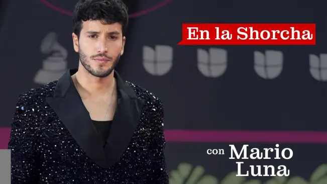 Polémica luego de que Sebastián Yatra se desnudara en medio de un concierto en España