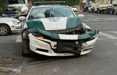 ¡Fuera de combate! Patrulla de la SSC choca en Azcapotzalco por exceso de velocidad