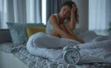 ¿Tienes insomnio? Estos ejercicios te ayudarán a conciliar el sueño como un bebé