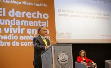 Santiago Nieto impulsa combate a la corrupción en conferencia magistral