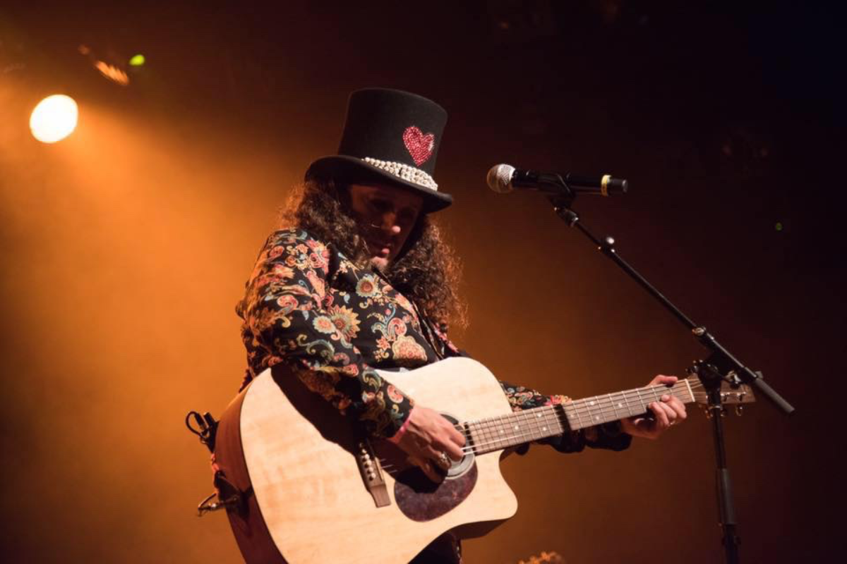 Esta celebridad tamaulipeca compuso "La Papa sin Catsup" de Gloria Trevi