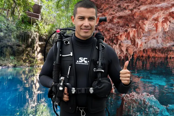 Cenotes para bucear en Yucatán: ¿mejor a cielo abierto o de caverna?