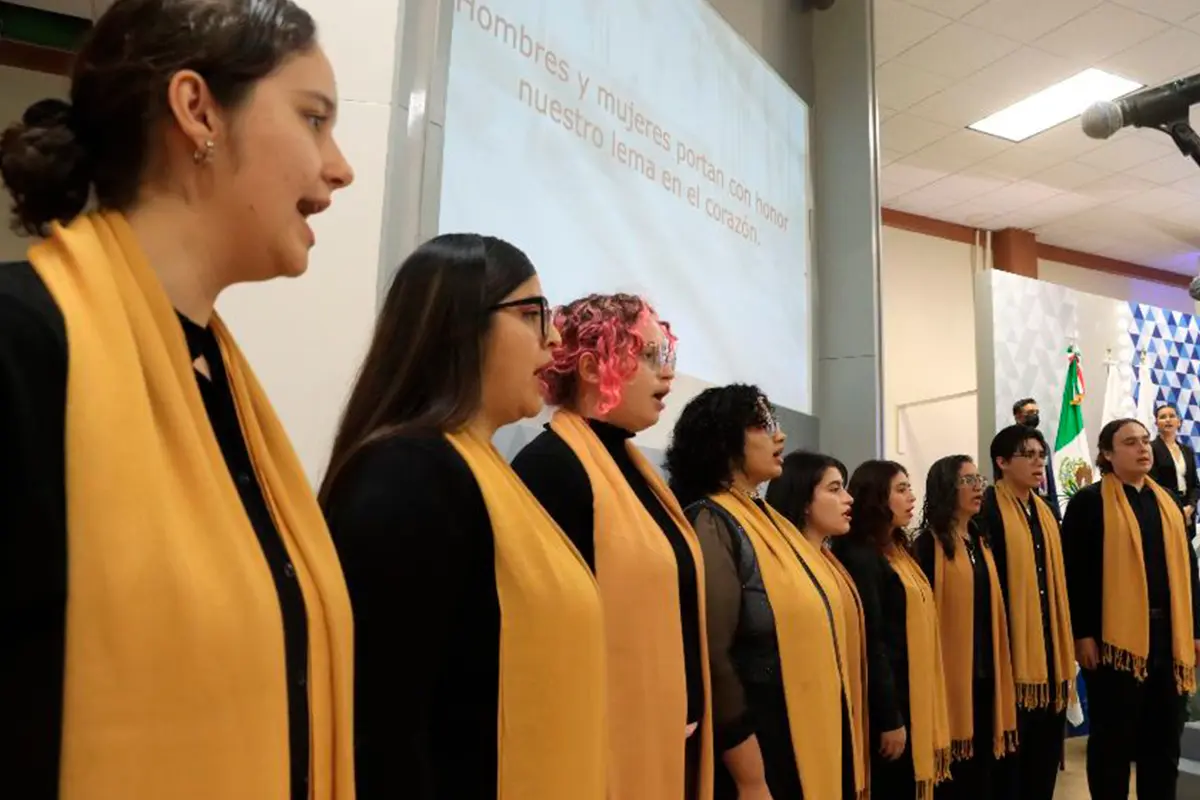 El coro universitario le da realce a la Universidad Autónoma de Baja California Sur. Foto: UABCS.