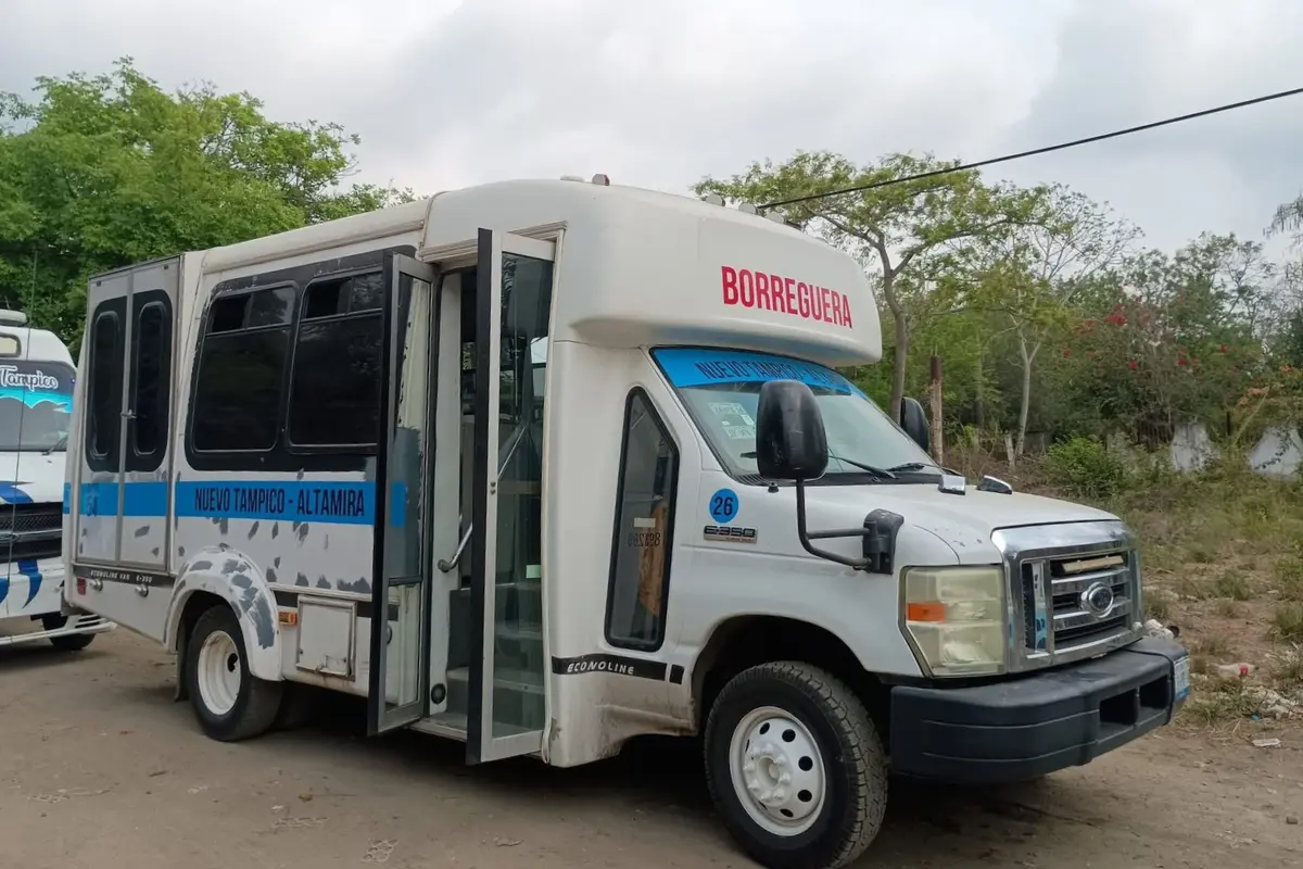Unidades, rutas y capacitación de choferes, las principales carencias del transporte público en el sur de Tamaulipas. Foto: Axel Hassel