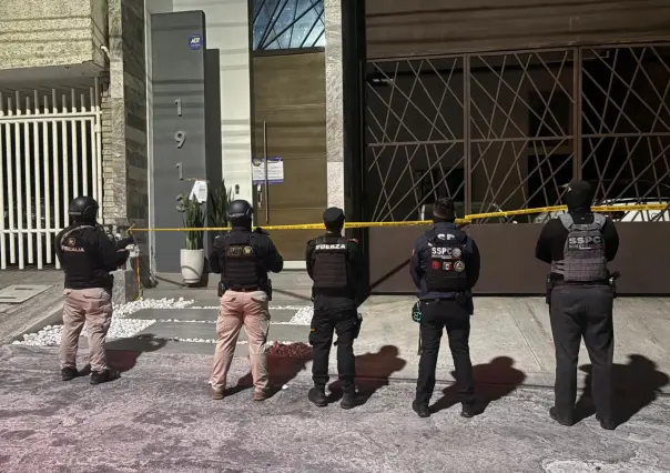 Cateos en San Nicolás y Guadalupe dejan armas decomisadas, droga y un detenido