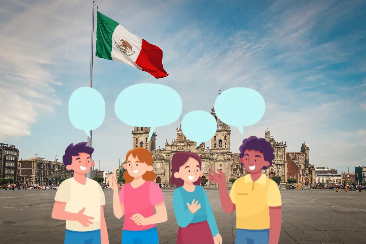 Zócalo de CDMX y gente platicando. Foto: Canva y Frrepik