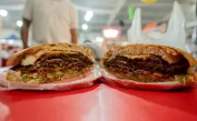 Este es el puesto de hamburguesas de Durango que ya lleva casi 40 años de servicio