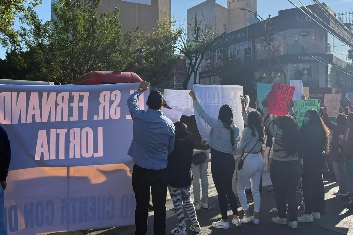 Marcha en calles de CDMX. Foto: Ramón Ramírez
