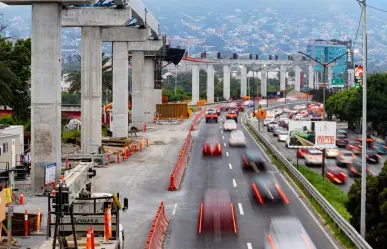 Avanza la construcción del monorriel más largo de América en Nuevo León