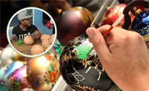 El pueblo de la Navidad acelera producción de esferas para la mejor temporada El pueblo de la Navidad acelera producción de esferas para la mejor temporada