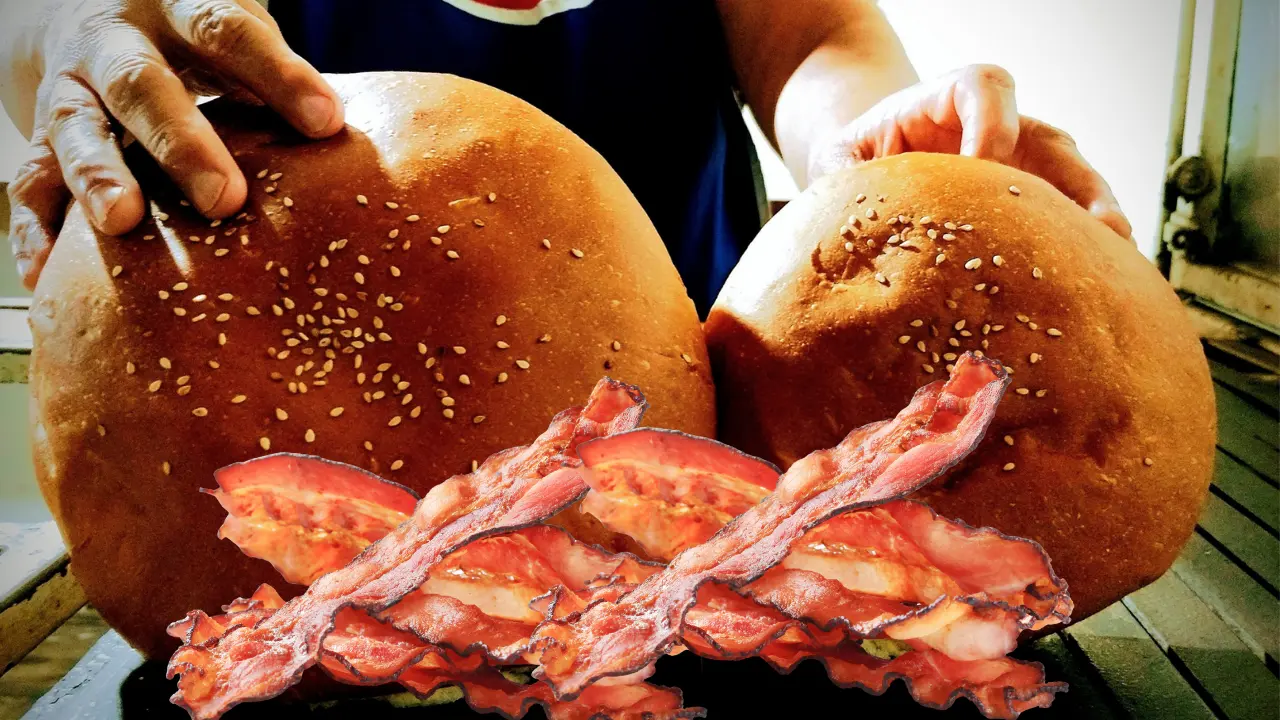 Este puesto de hamburguesas lleva más de 30 años de servicio en la ciudad de Durango. Foto: Especial.