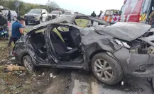 Accidente vial en la carretera Hualahuises-Montemorelos; deja cinco personas lesionadas