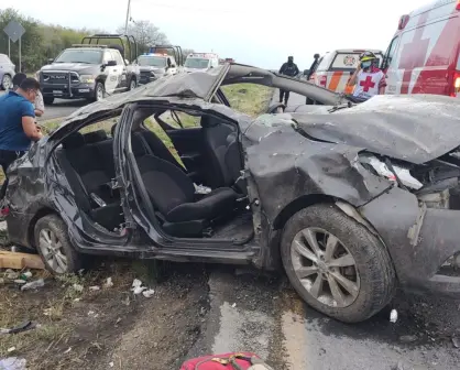 Accidente vial en la carretera Hualahuises-Montemorelos; deja cinco personas lesionadas