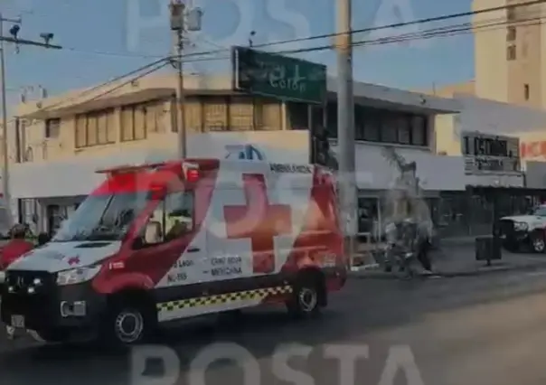 Mesero golpea a cliente en Bar Wateke en Monterrey