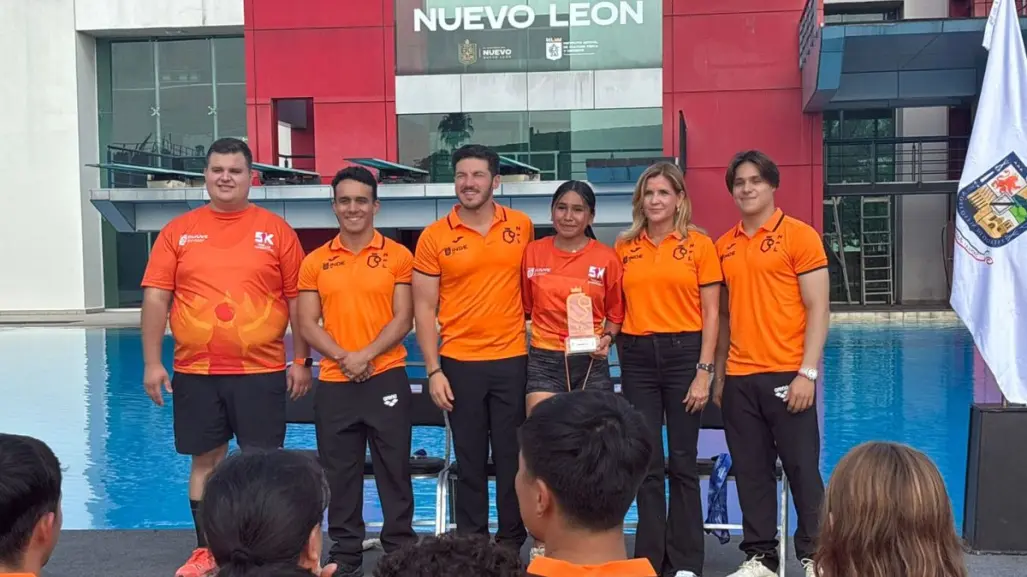 Samuel García anuncia renovación del CARE y nueva techumbre para alberca semiolímpica