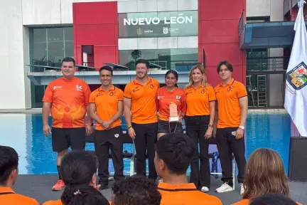 Samuel García anuncia renovación del CARE y nueva techumbre para alberca semiolímpica Samuel García anuncia renovación del CARE y nueva techumbre para alberca semiolímpica
