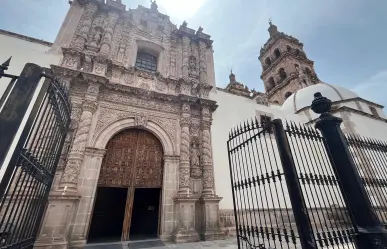 De esta manera se le da mantenimiento a la catedral de Durango