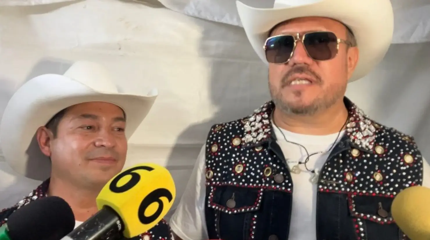 Carlos Ramírez y Sergio Checo Ponce aseguran que no se les ha notificado sobre la presunta resolución del nombre de Límite a favor de Alicia Villarreal. Foto. Arturo González.