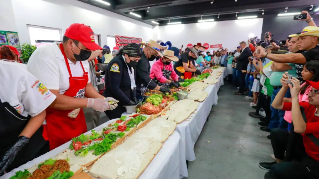 Feria de la Torta 2025: así será la repartición de la megatorta de una tonelada en CDMX