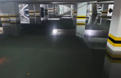 Iztacalco: inundaciones dejan más de 20 carros sumergidos tras fuertes lluvias en CDMX