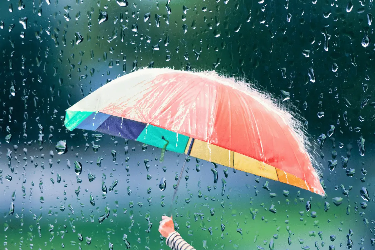 Se recomienda a los habitantes de estas zonas tomar precauciones ante las condiciones climáticas adversas. Foto: Canva.