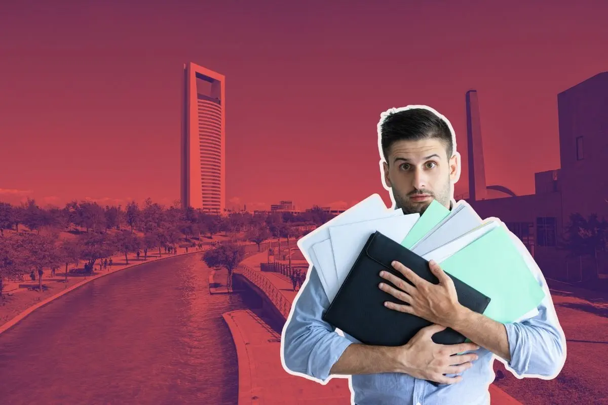 Conoce la papelería necesaria en la Dirección de Catastro del Pabellón Ciudadano. Foto: CANVA / Freepik